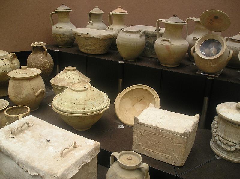 P1010083.jpg - SYRACUSE MUSEUM